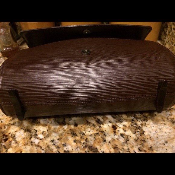 Louis Vuitton bag in pristine condition - Picture 3 of 4