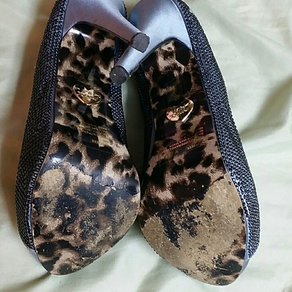 Gorgeous sparkling shoes - Picture 3 of 4