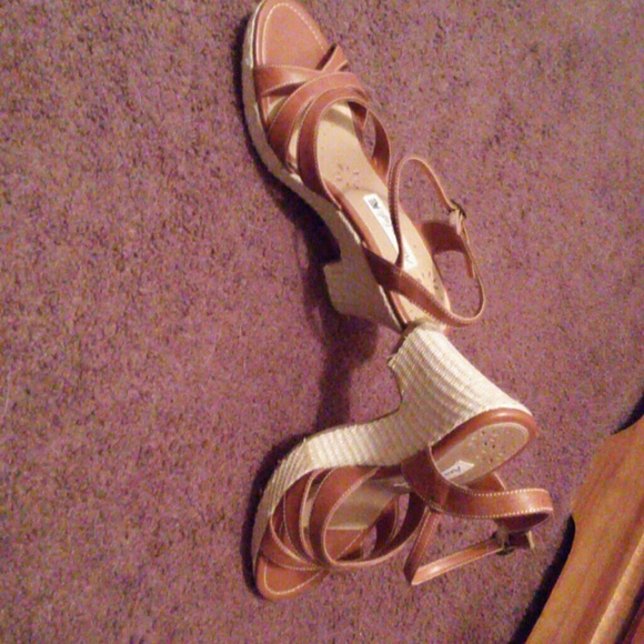 Woman's American Eagle Wedges