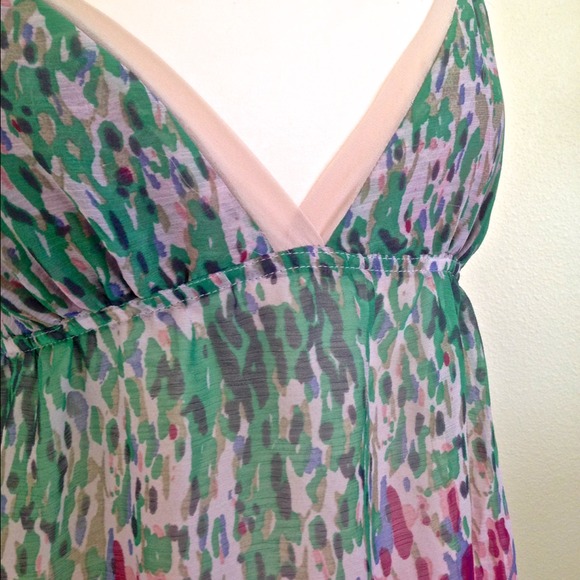 Sheer Tank Top - Picture 2 of 4