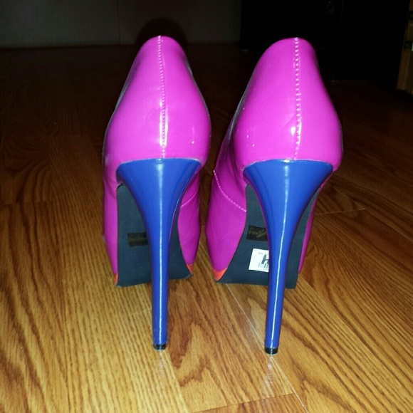 NWt: Charlotte Russe heels - Picture 2 of 3