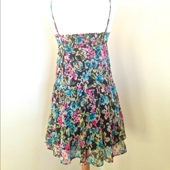 Forever XXI Floral Dress - Picture 3 of 4