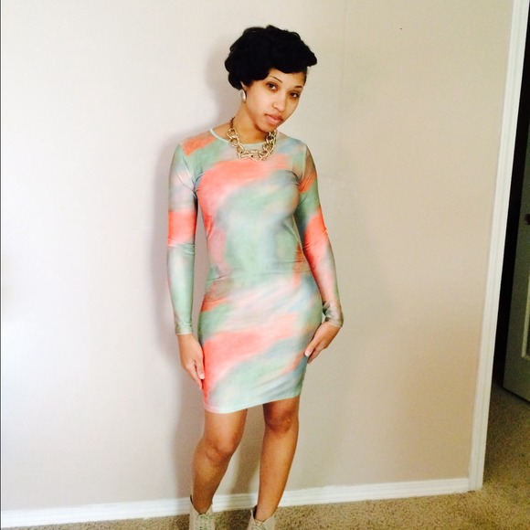 Sexy bodycone dress!