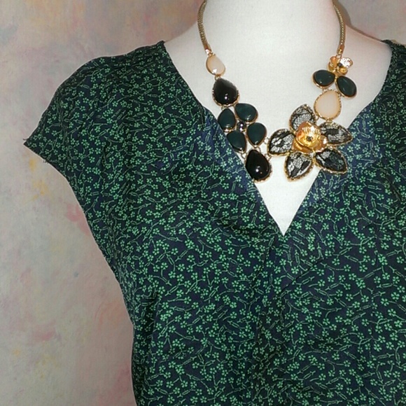 Navy and green floral top - Picture 2 of 3