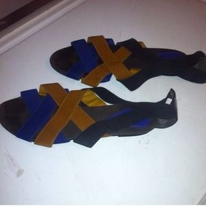 H&M SANDALS