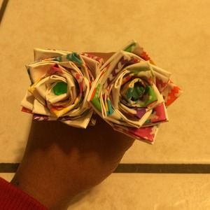 Duck tape flower pen