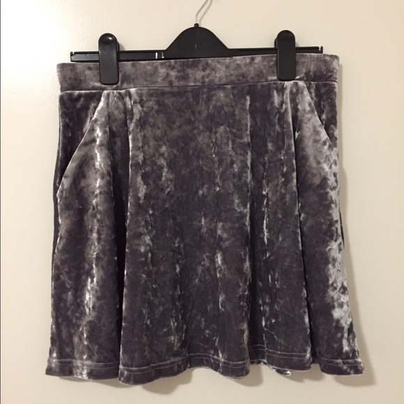Topshop Dresses & Skirts - Topshop Silver Velvet Skirt US 10