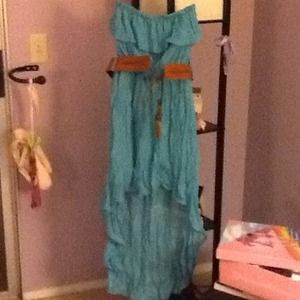 Super cute high low sun dress