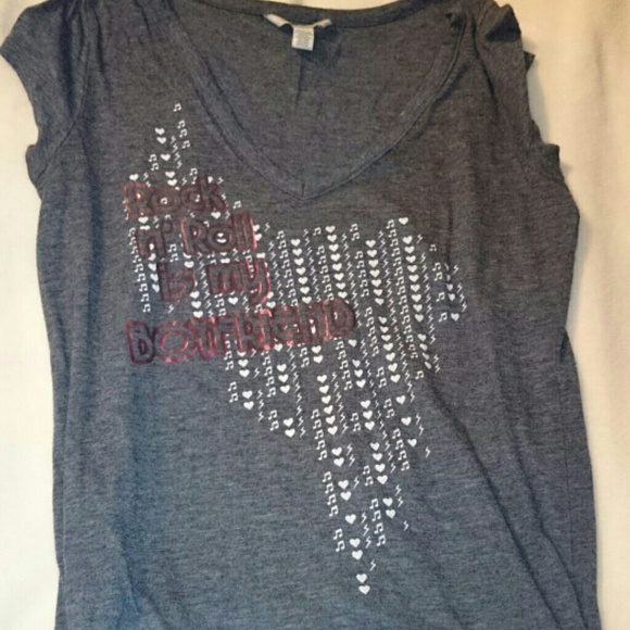 Aeropostale Grey t-shirt