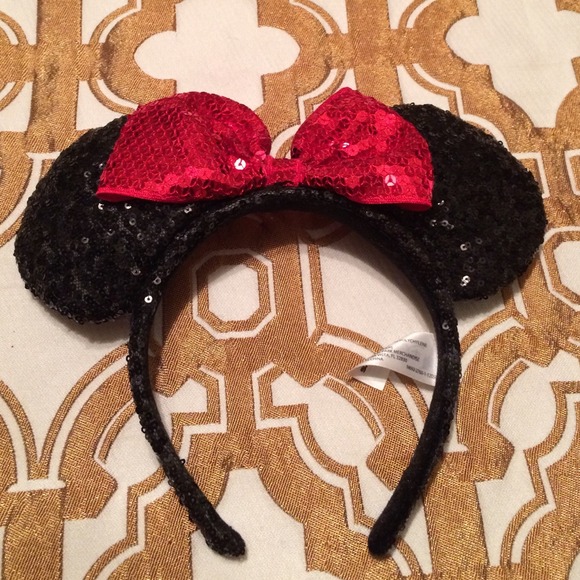 Shiny Minnie ears ❤️
