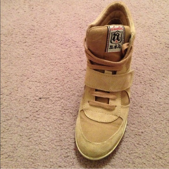 Authentic Ash Wedge Sneakers