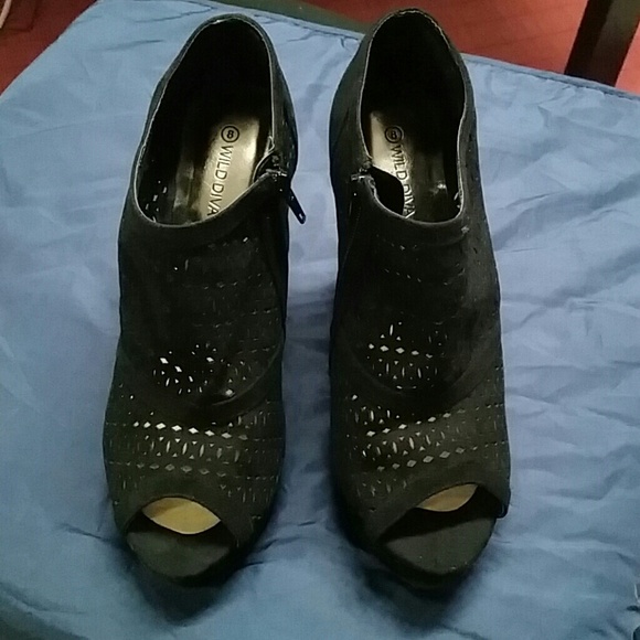 Perforated faux suede wedges