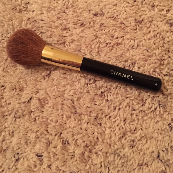 Chanel powder brush