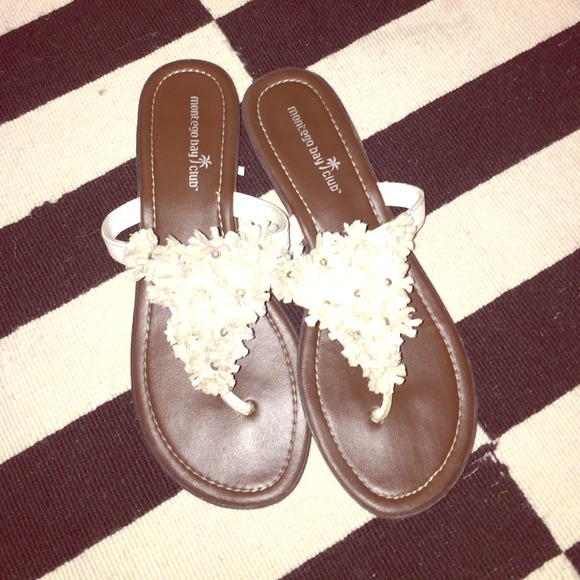 💛Montego Bay Club Sandals - Picture 1 of 2