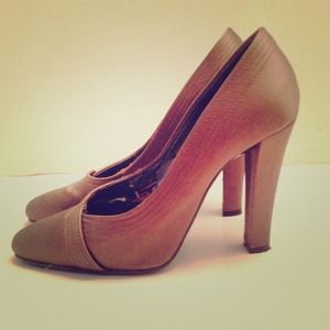 Stella McCartney Satin Rounded Toe Pumps