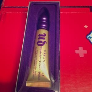 New urban decay eyeshadow primer