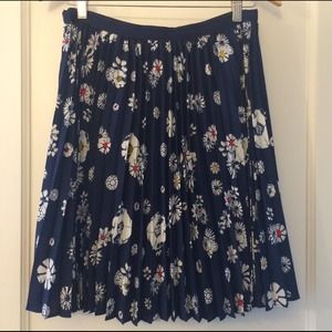 Jason Wu for Target Skirts - Jason Wu for Target navy floral pleated skirt Jason Wu for Target Skirts - Jason Wu for Target navy floral pleated skirt