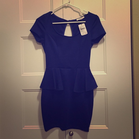 Adorable peplum dress!