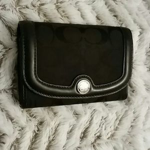Coach signature medium trifold wallet Coach signature medium trifold wallet