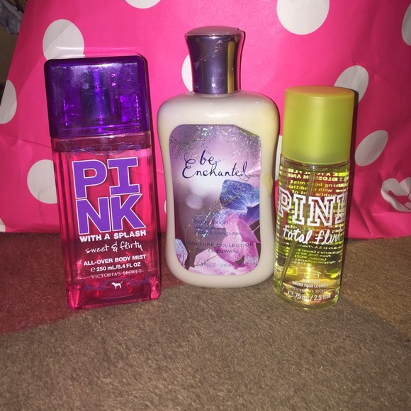 PINK Victoria's Secret Accessories - ONLY THE LOTION