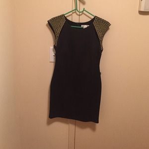 Form fit black dress