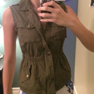 Military Vest w Lace Back