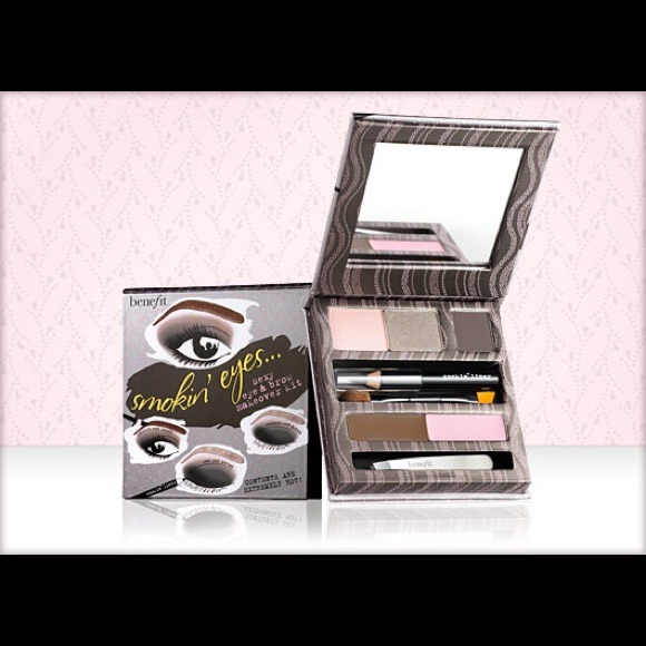 Benefit Smokin eye kit