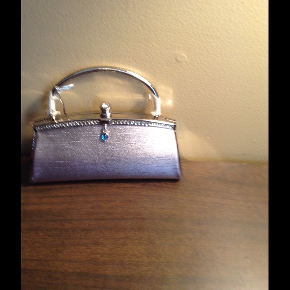 Light purple clutch