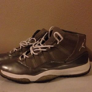Air Jordan 11s size 10