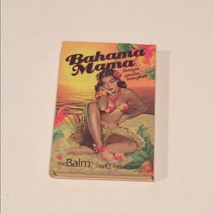 The Balm's Bahama Mama Bronzer!