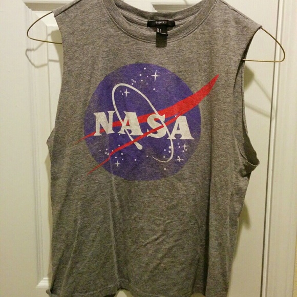 Forever 21 NASA tank