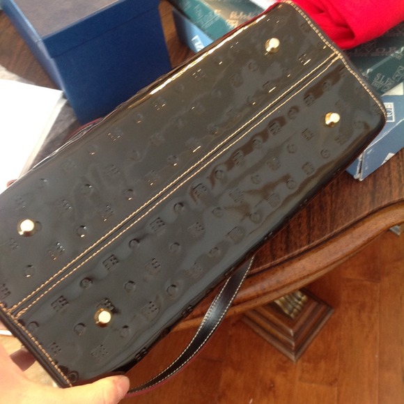 💟ARCADIA Handbag - Picture 3 of 4