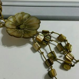 New Handmade Shell Flower Necklace