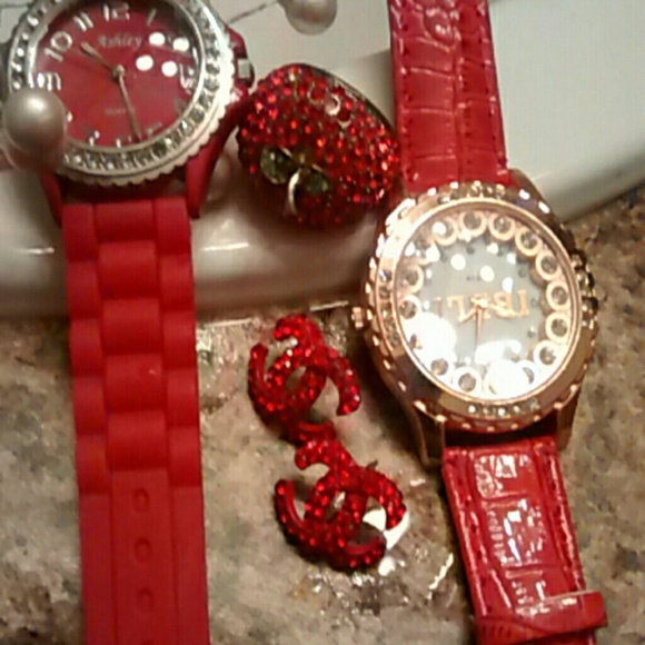 Jewelry - Picture 3 of 3