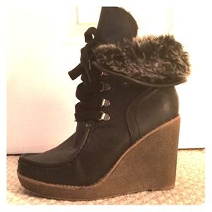 Leather Wedge Boots With Faux Fur Lining!