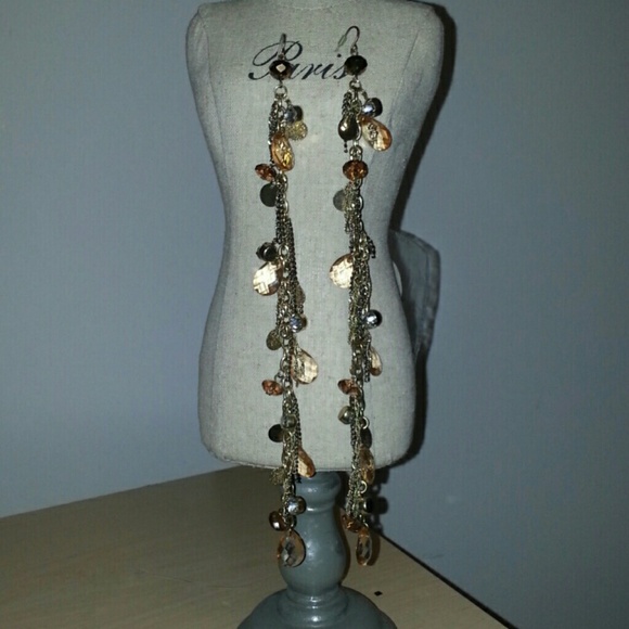 Chandelier earrings