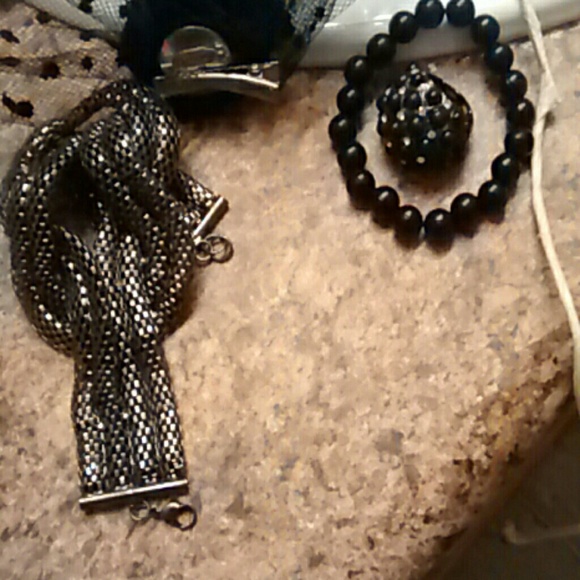 Blk kight - Picture 4 of 4