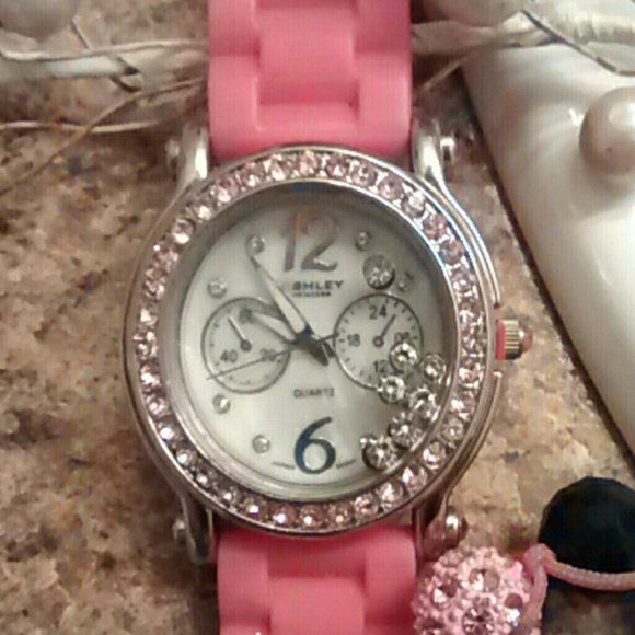 Pink/blk watch set - Picture 2 of 3