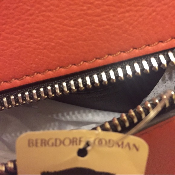 Celine edge orangish red - Picture 4 of 4