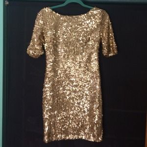 ✨glamorous gold sequined dress