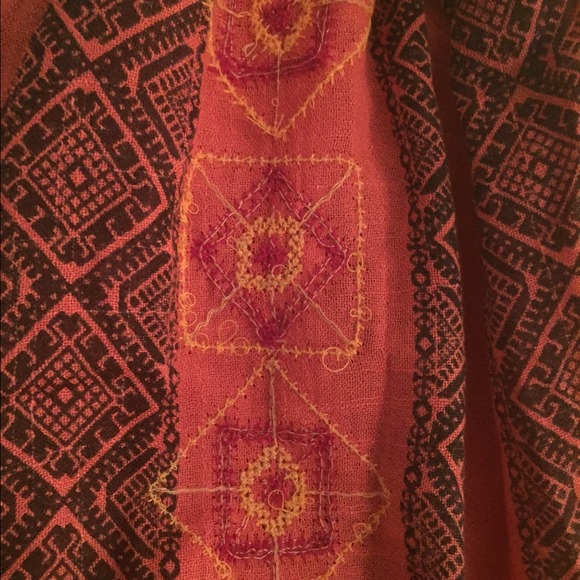 Adorable Infinity Scarf! - Picture 3 of 3