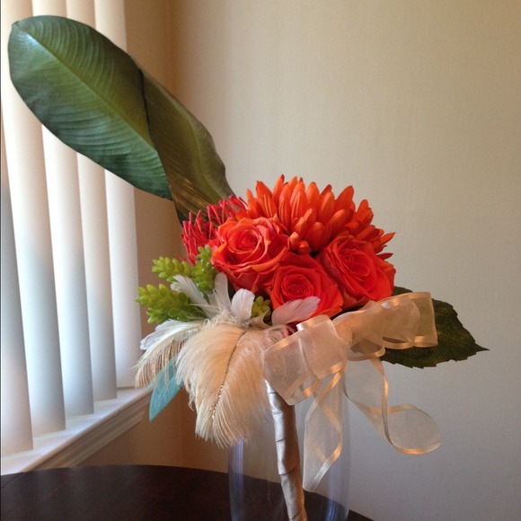 *** SOLD** French modern hand-tied bouquet *** - Picture 3 of 3