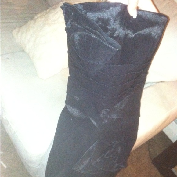 Long off the shoulders black dress