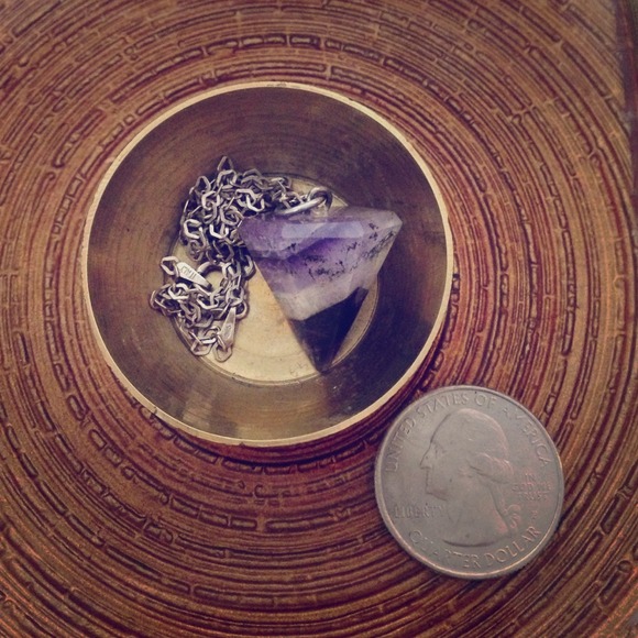 Amethyst pendant w/ 16" chain