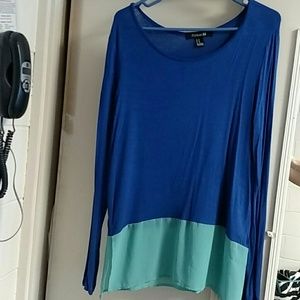 Long sleeve dress shirt