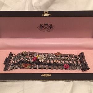 Juicy Couture Multichain Flower Bracelet