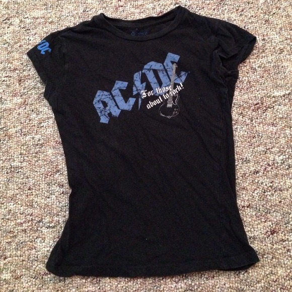 AC/DC 🎶black top