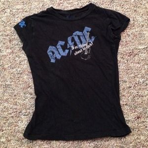 AC/DC 🎶black top