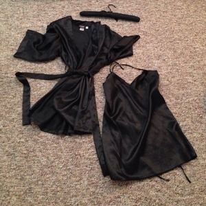 Sexy black nighty & robe pair.