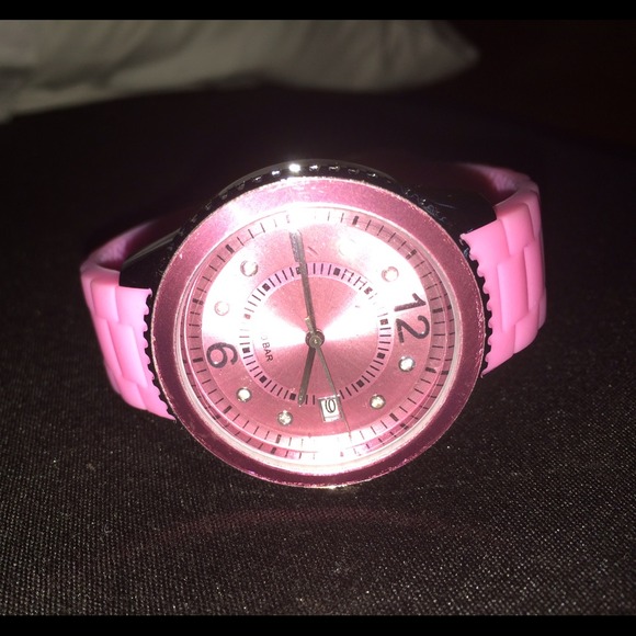 Pink watch - Picture 1 of 1
